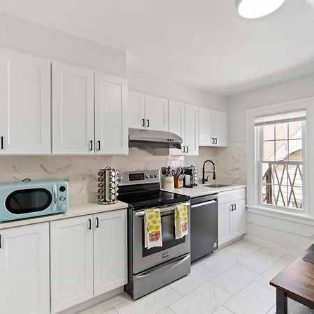 Ferienwohnung Cozy Gem In The Heart Of East Rock With Free Parking Near Yale And Dt New Haven Exterior foto