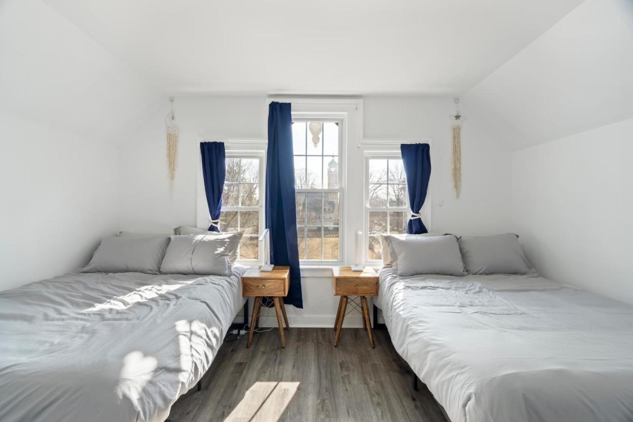 Ferienwohnung Cozy Gem In The Heart Of East Rock With Free Parking Near Yale And Dt New Haven Exterior foto